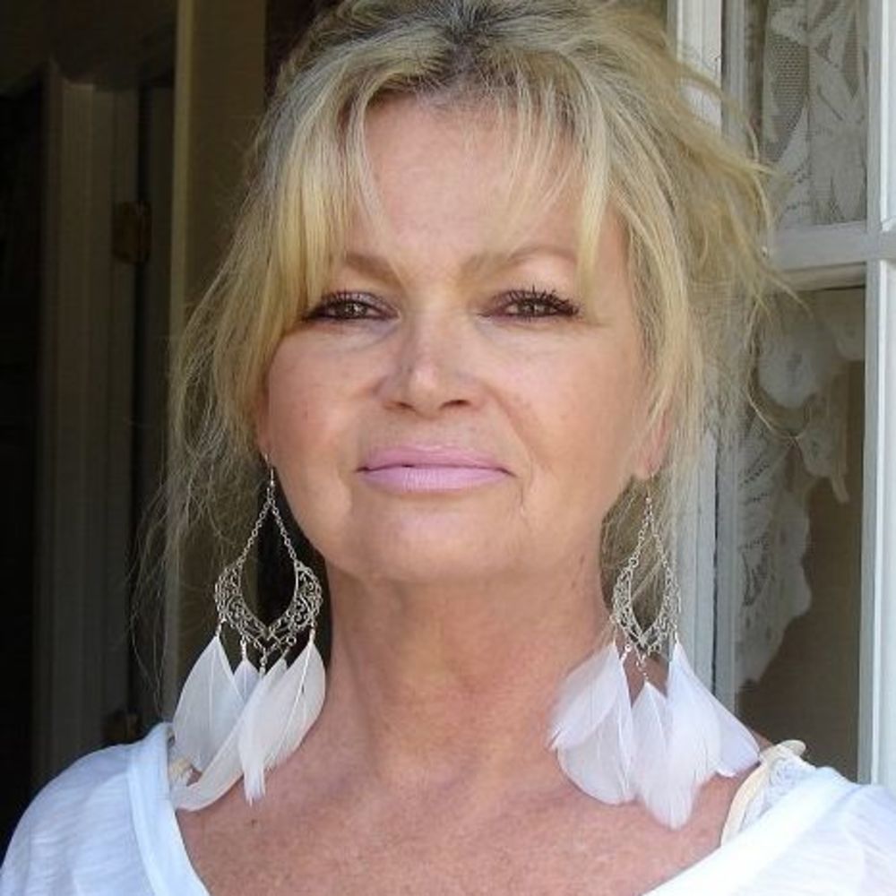 Meet your Posher, Irene